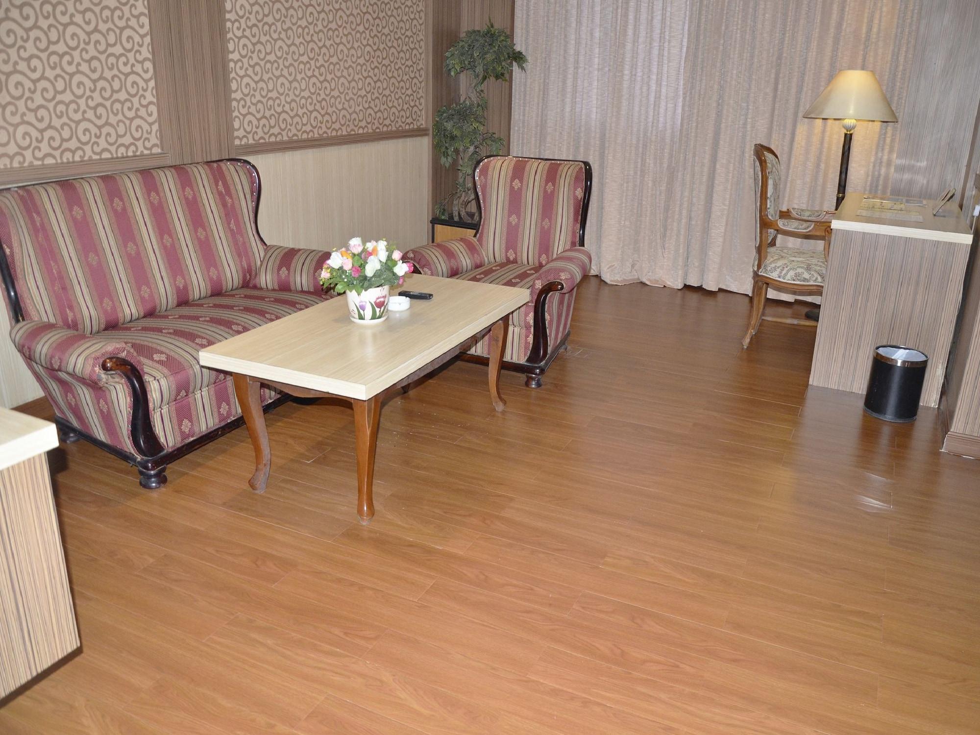 Formosa Hotel Batam Екстер'єр фото