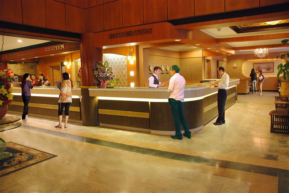 Formosa Hotel Batam Екстер'єр фото