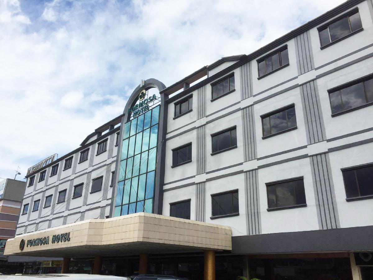 Formosa Hotel Batam Екстер'єр фото